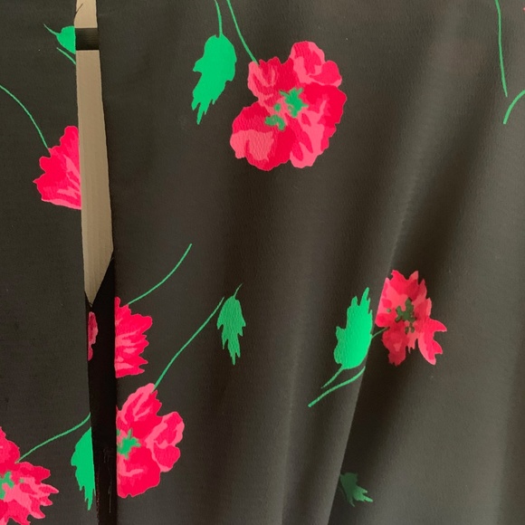 ZARA V-neck Floral jumpsuit - Picture 4 of 6